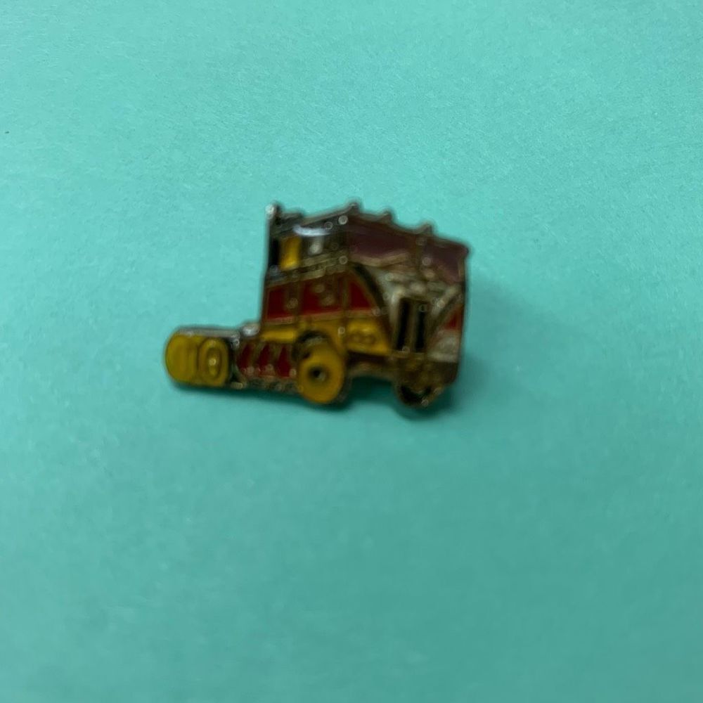 Vintage Enamel Semi Truck Gold Tone Lapel Hat Pin